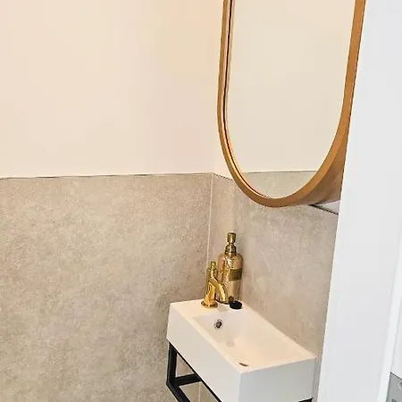 Luxus Dachgeschoss 80m² Appartement